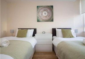 StayZo Stylish Accommodation in Southampton 10